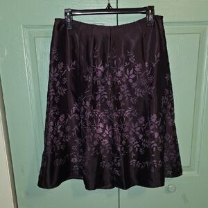 Axcess Skirt (Size 8) Lavender Under Skirt / Deep Purple Lace Overskirt EUC